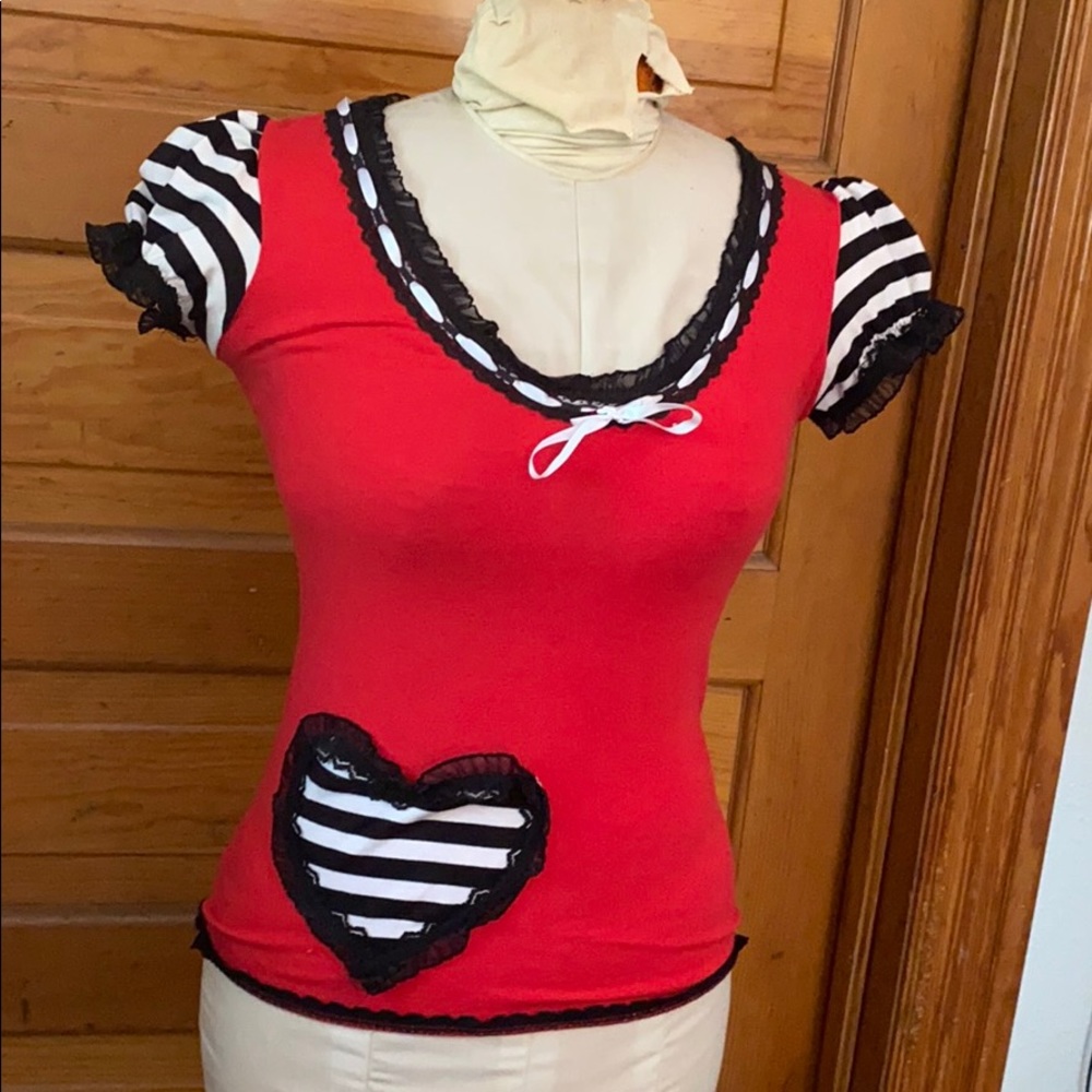 Jessica Louise retro inspired top